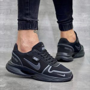 Nike PRO 2025
